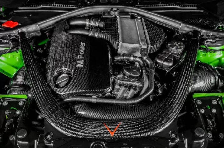 Eventuri V2 Black Carbon Intake System for BMW F80 M3 / F82–F83 M4 (2015–2020)