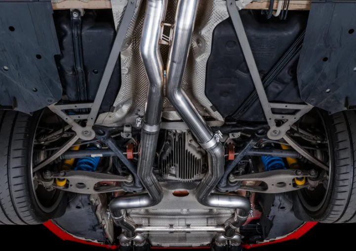 AWE Track Edition Cat-Back Exhaust with Diamond Black Tips for BMW F80 M3 / F82–F83 M4 (2015–2020)