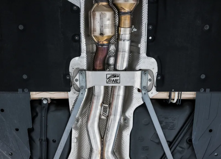 AWE Track Edition Cat-Back Exhaust with Diamond Black Tips for BMW F80 M3 / F82–F83 M4 (2015–2020)